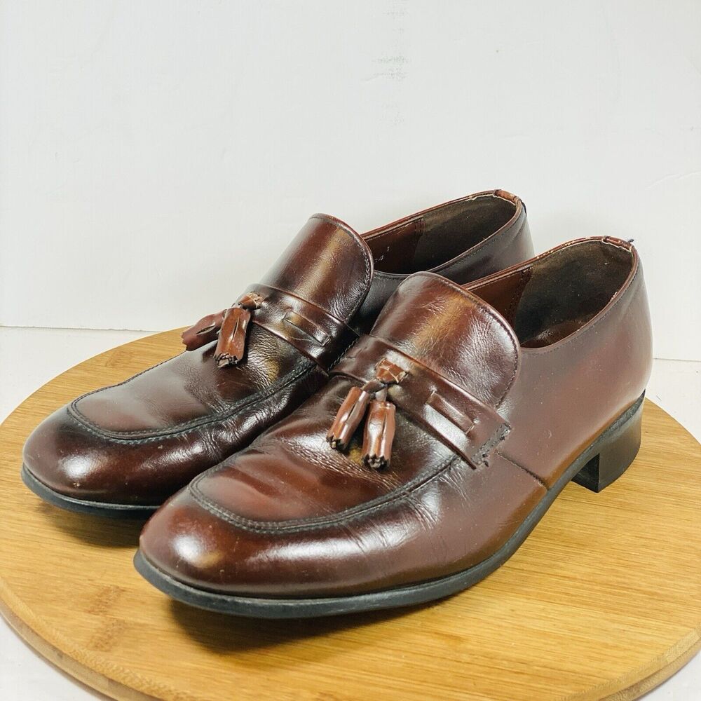 Weyenberg Mens Classic Leather Dress Shoe Size 9.5E Brown
